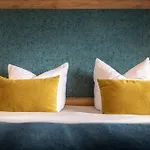 Bergruh Отель 4*