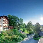 Bergruh Отель 4*